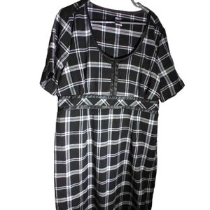 3/$15 Retro Style dress